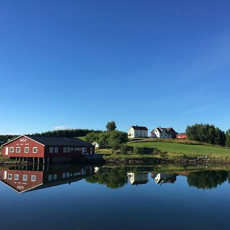 Saga, Badehotell Med Sauna Og Badebrygge - Inderoy Straumen  Exterior photo