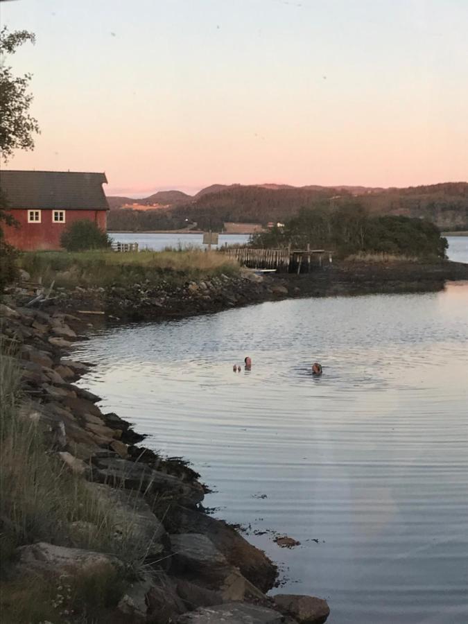 Saga, Badehotell Med Sauna Og Badebrygge - Inderoy Straumen  Exterior photo